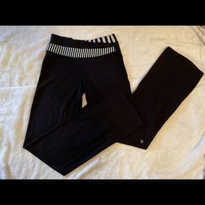 Lululemon yoga pants